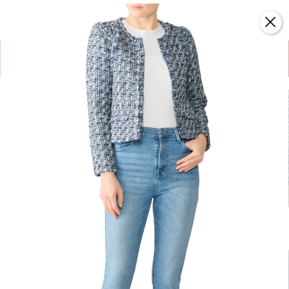 IRO Paris Disco Tweed Jacket in Light Blue/White/Silver Metallic. FR 40 / US 8 - Picture 2 of 7